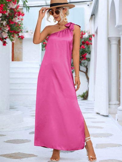 The One Shoulder Silhouette Maxi