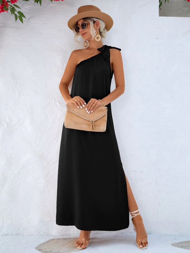 The One Shoulder Silhouette Maxi