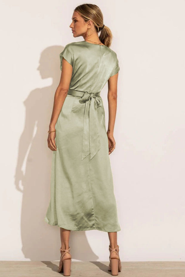 Miss Hollywood Midi Dress