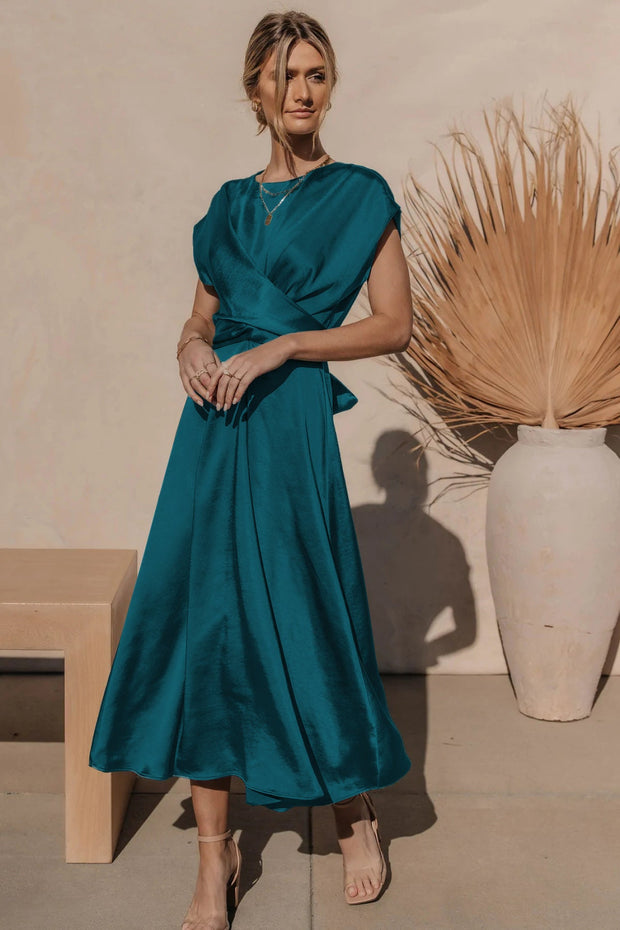 Miss Hollywood Midi Dress