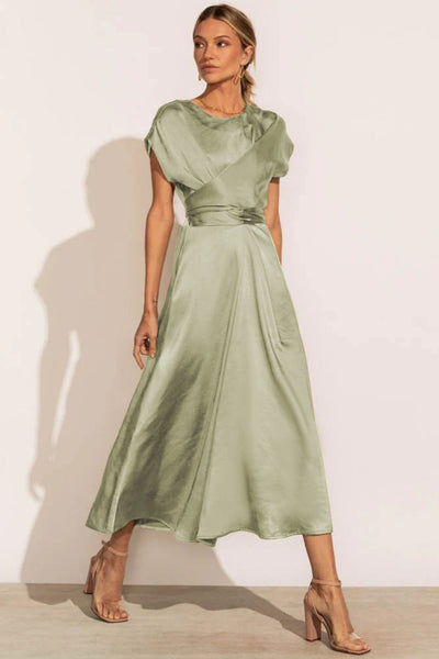 Miss Hollywood Midi Dress